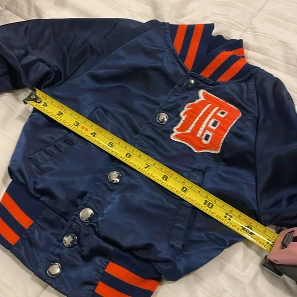 Pyramid MLB Licensed Jacket
